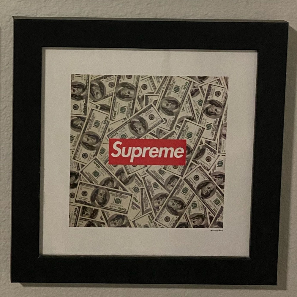 Supreme picture